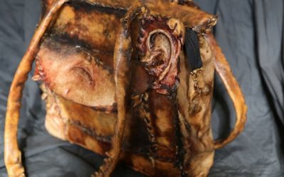 ¡¿Una cartera hecha con piel humana?!  ¿la usarías?