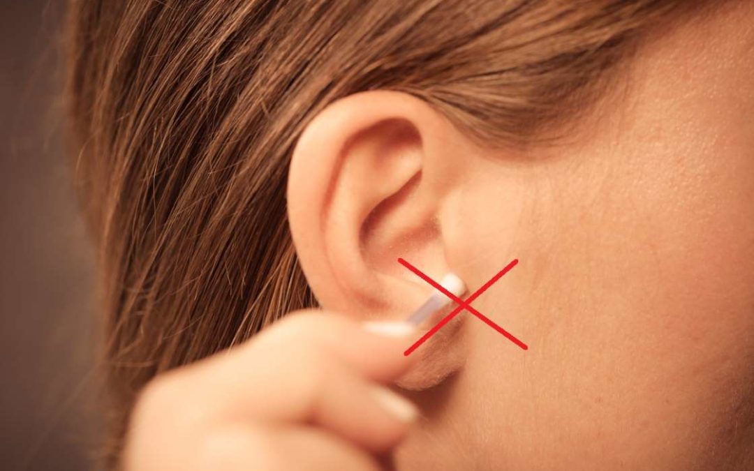 Esta es la manera correcta de destapar tus oídos sin lastimarte